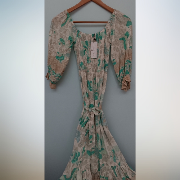 NWT The Fox & The Mermaid Venice Adeline Floral Maxi Dress Mnt Beacheeky Tea S/M - Picture 4 of 12